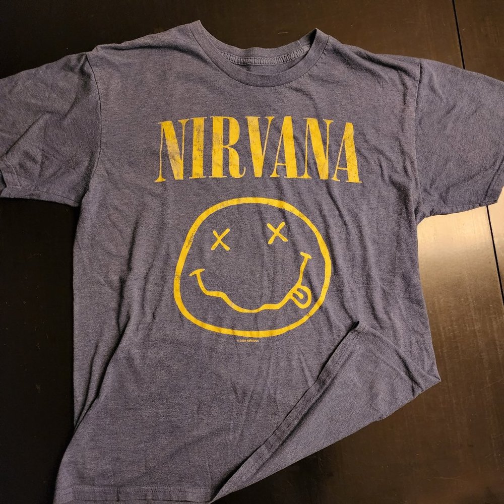 Graphic T-shirt - Size Large